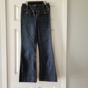 👖 LE CHATEAU JEANS